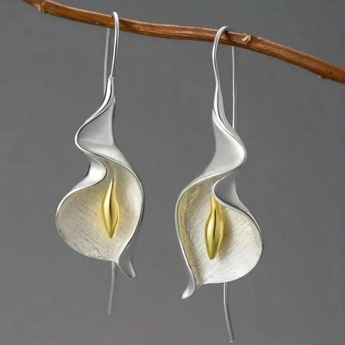 Fashion Korean Angel Eye Earrings Gold Color Plated Rhinestones Inlay